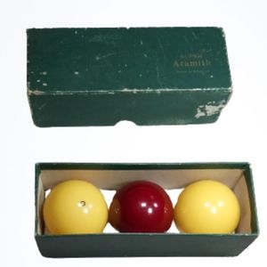 Set of 3 Belgian Super Aramith Billiard Balls With Original Box